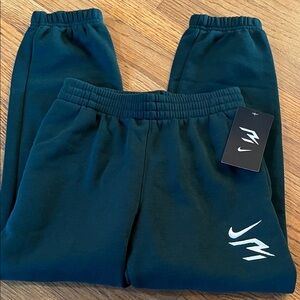 New Nike Kids Dark Green Jogger Pants